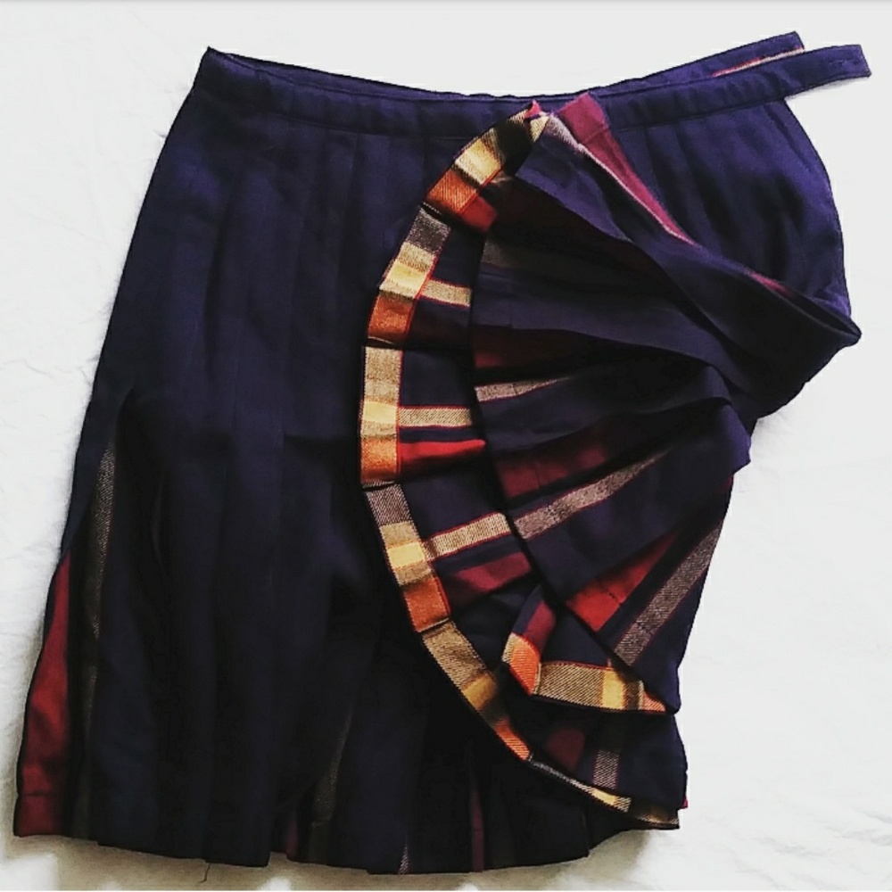 Vintage tartan miniskirt